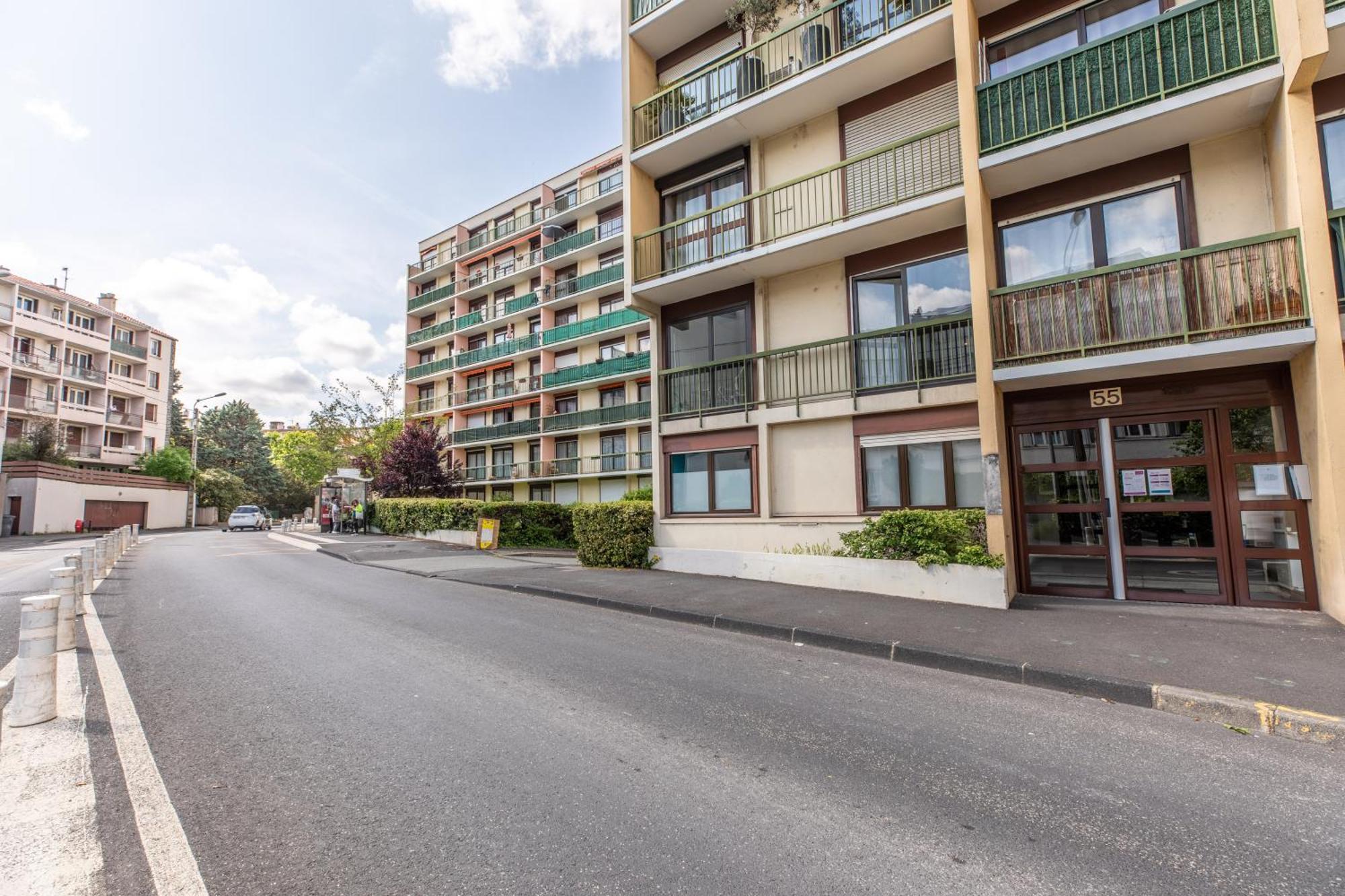 *Cocoon Area* Confort & Parking Clermont-Ferrand Exterior photo